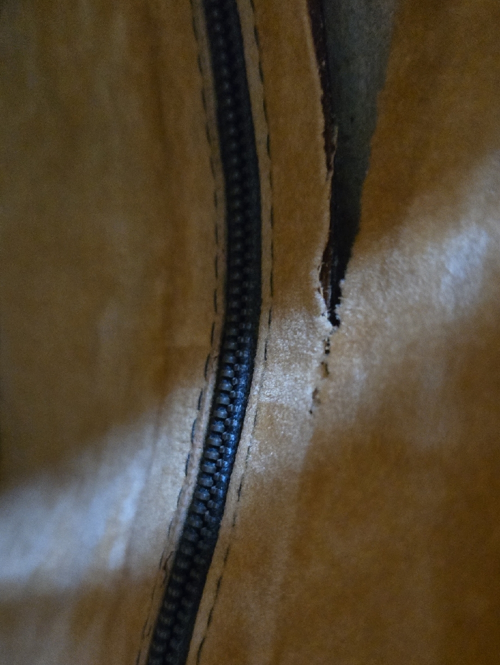 Women's Coniac Pebbled Leather Bag with Front Flap Pocket - Picture 7 of 7